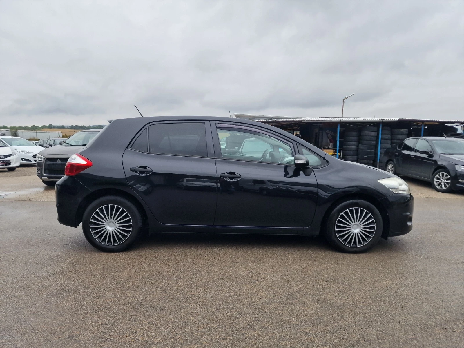 Toyota Auris 1.3VVT-I FACELIFT - изображение 8