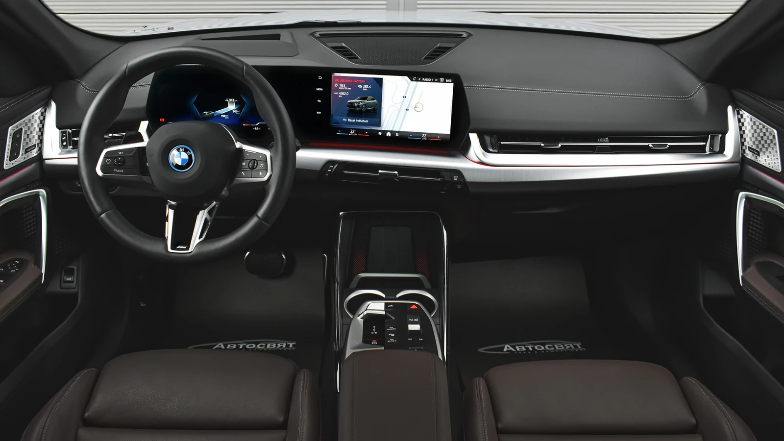 BMW iX2 xDrive30 M Sport - изображение 8