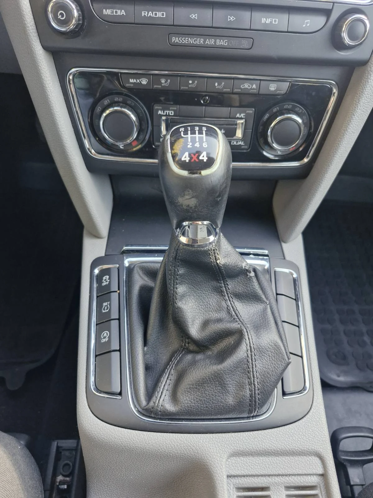 Skoda Superb  - изображение 9