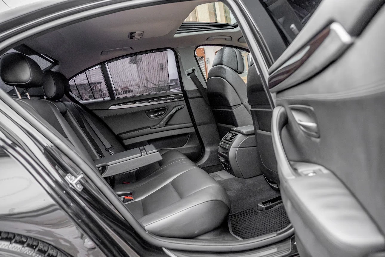 BMW 530 //KEYLESS/HEAD UP//CARPLAY/ | Mobile.bg   13