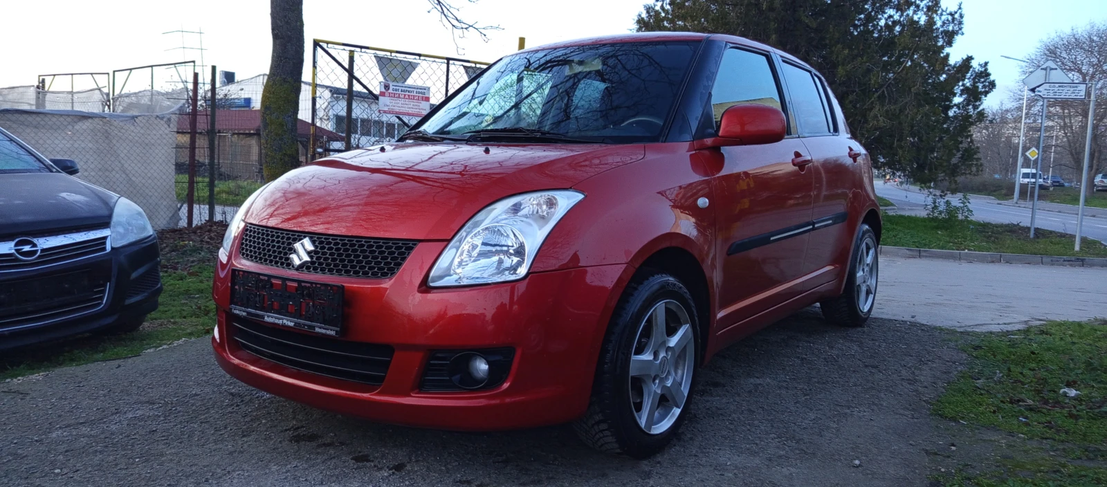 Suzuki Swift 1.3i 4X4 FACELIFT  - изображение 4