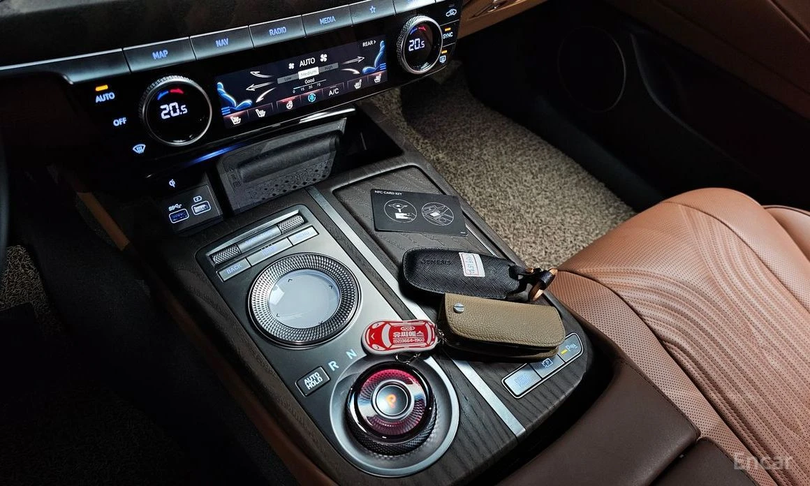 Genesis G80  - изображение 9