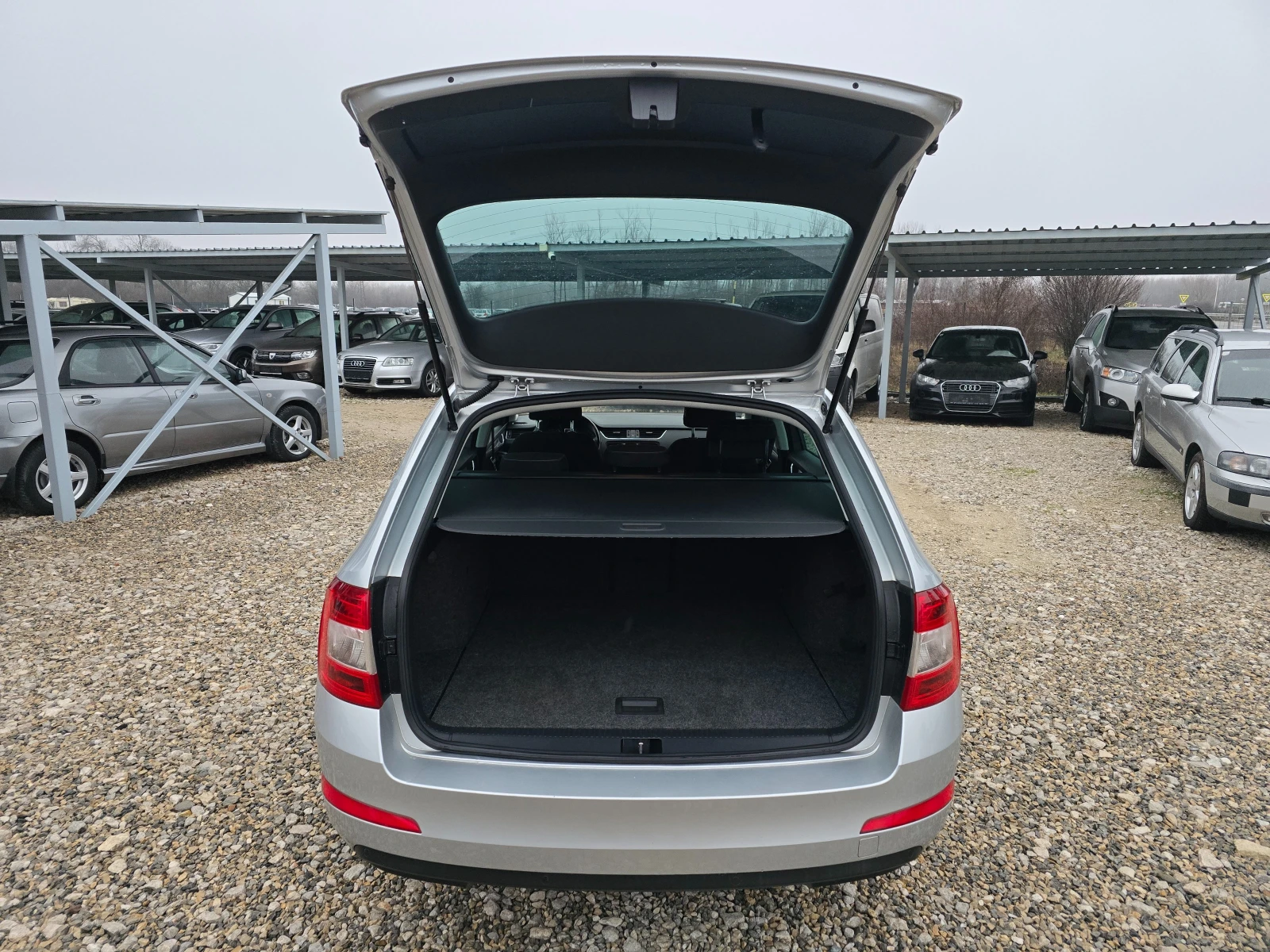 Skoda Octavia 1.6TDI 110�� 4x4 EURO 6b ! ! ������ ��������� | Mobile.bg � ����������� 15