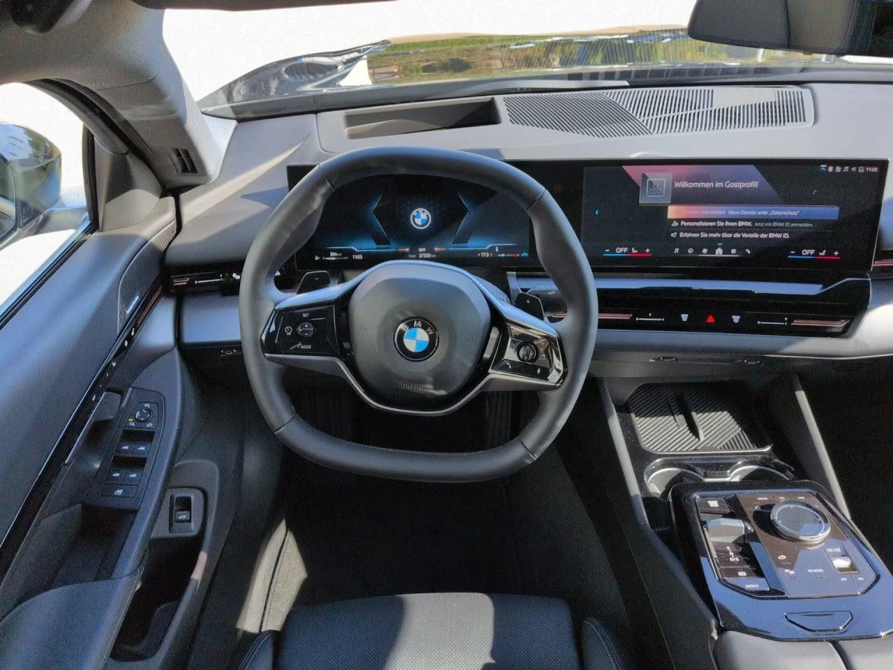 BMW 520 G60/190HP/HUD/CAM/AMBI/KLESS/975v - изображение 8