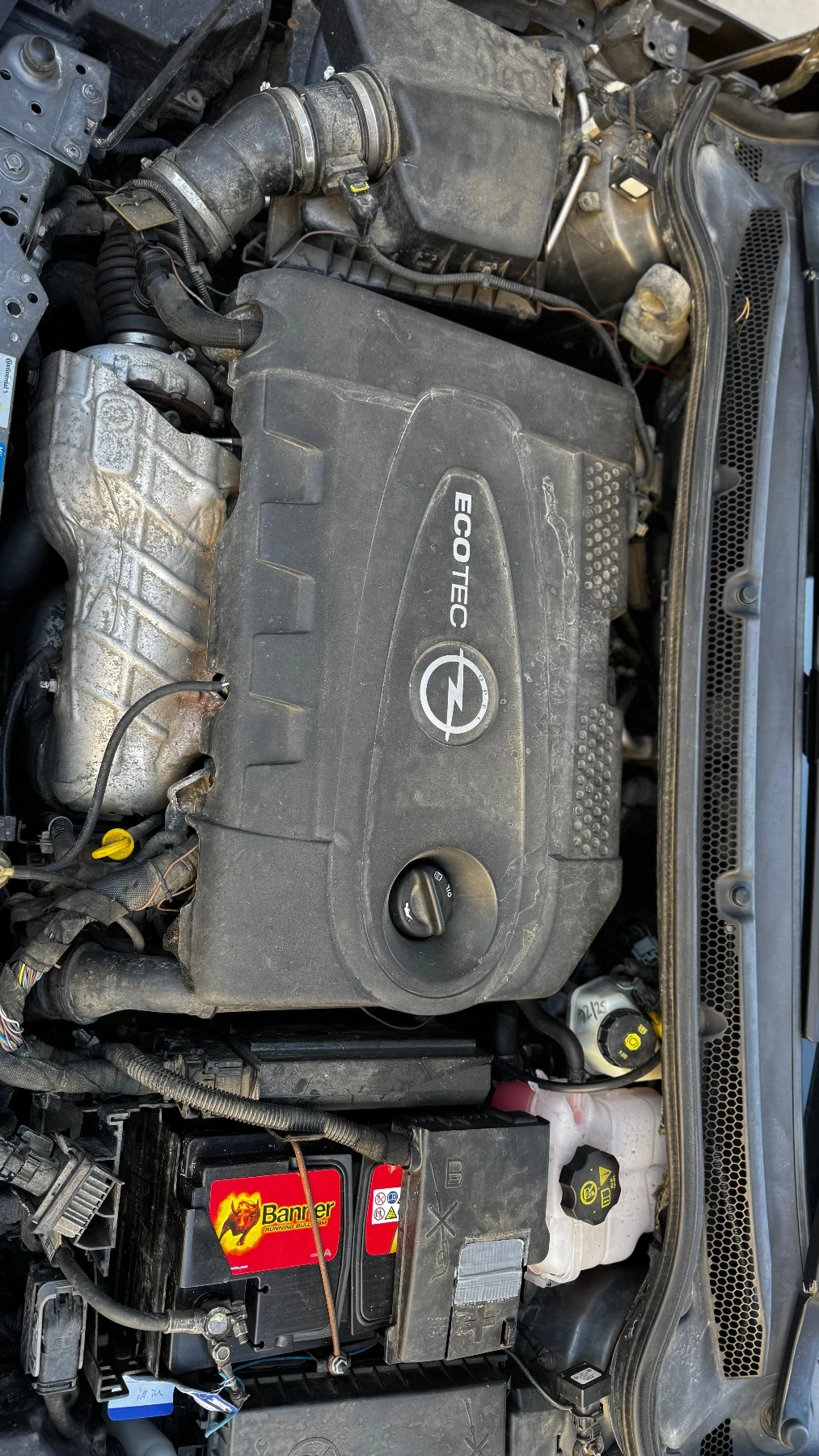 Opel Astra Sports Tourer, снимка 12 - Автомобили и джипове - 53811141