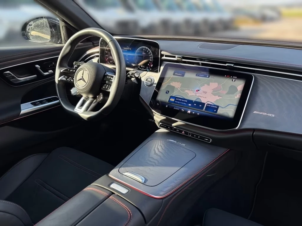 Mercedes-Benz E 53 AMG PLUG-IN HYBRID/4MATIC/DIGITAL LIGHT/360/MEMORY/, снимка 11 - Автомобили и джипове - 53898831