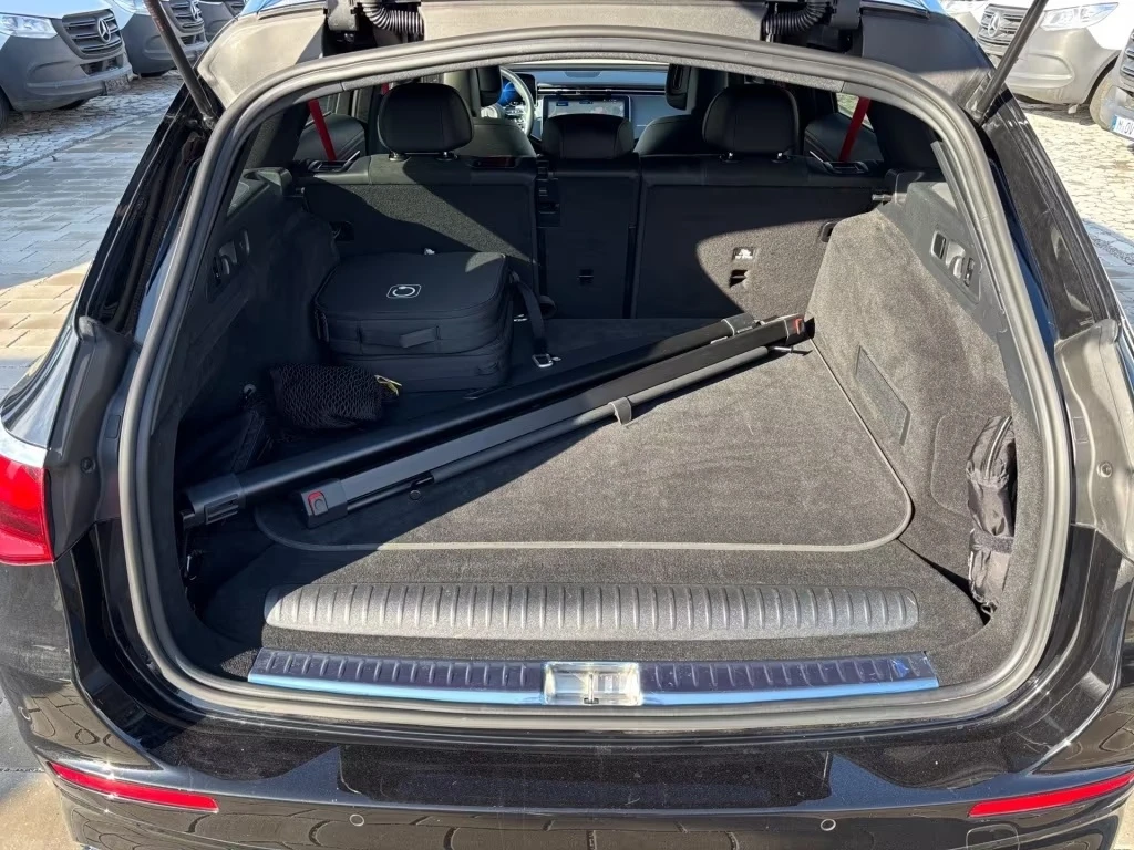 Mercedes-Benz E 53 AMG PLUG-IN HYBRID/4MATIC/DIGITAL LIGHT/360/MEMORY/, снимка 13 - Автомобили и джипове - 53898831