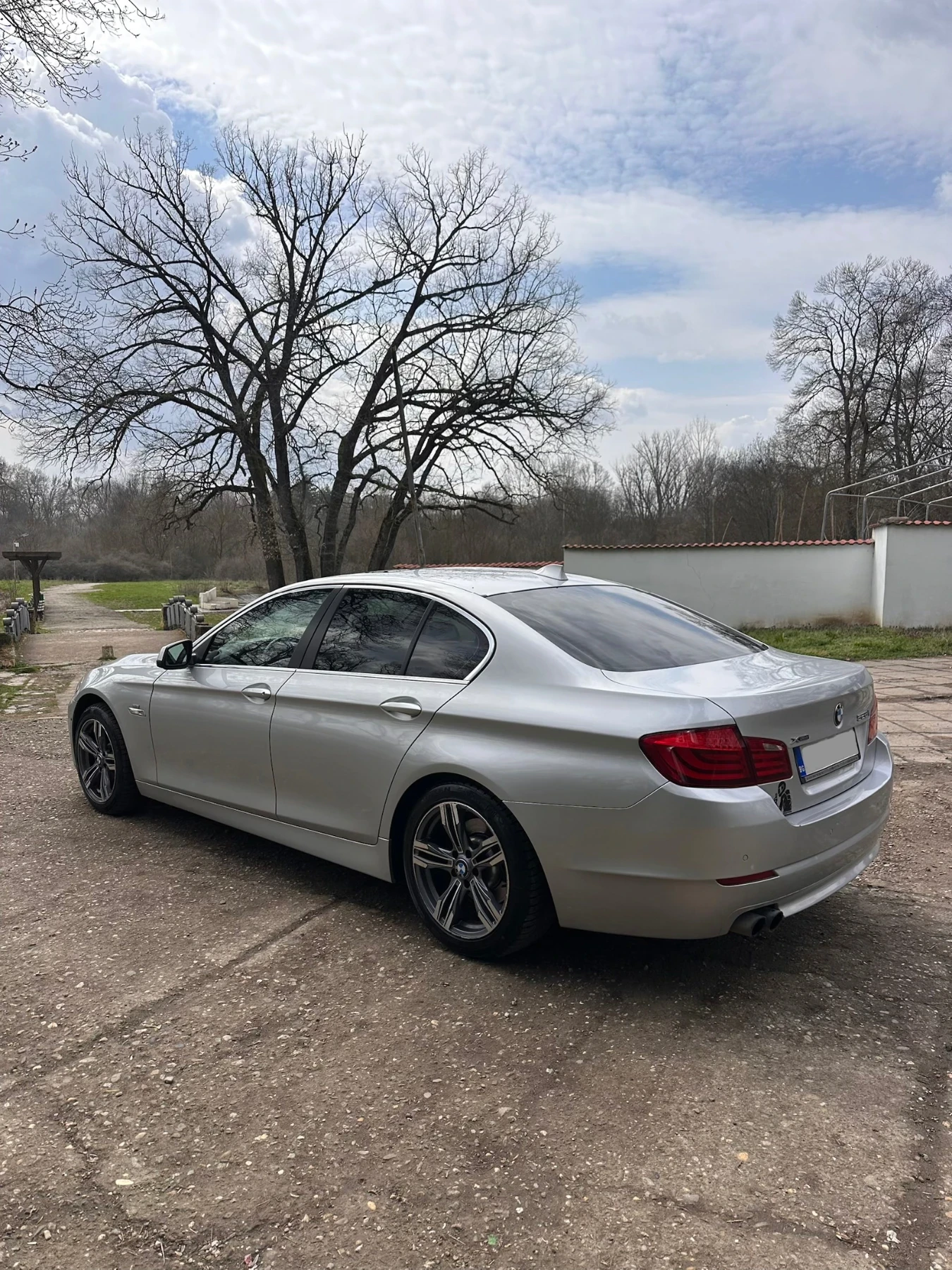 BMW 528, снимка 4 - Автомобили и джипове - 53965396