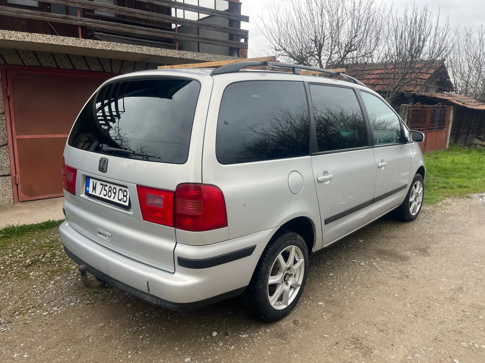 Seat Alhambra 6+ 1, снимка 2 - Автомобили и джипове - 54013873