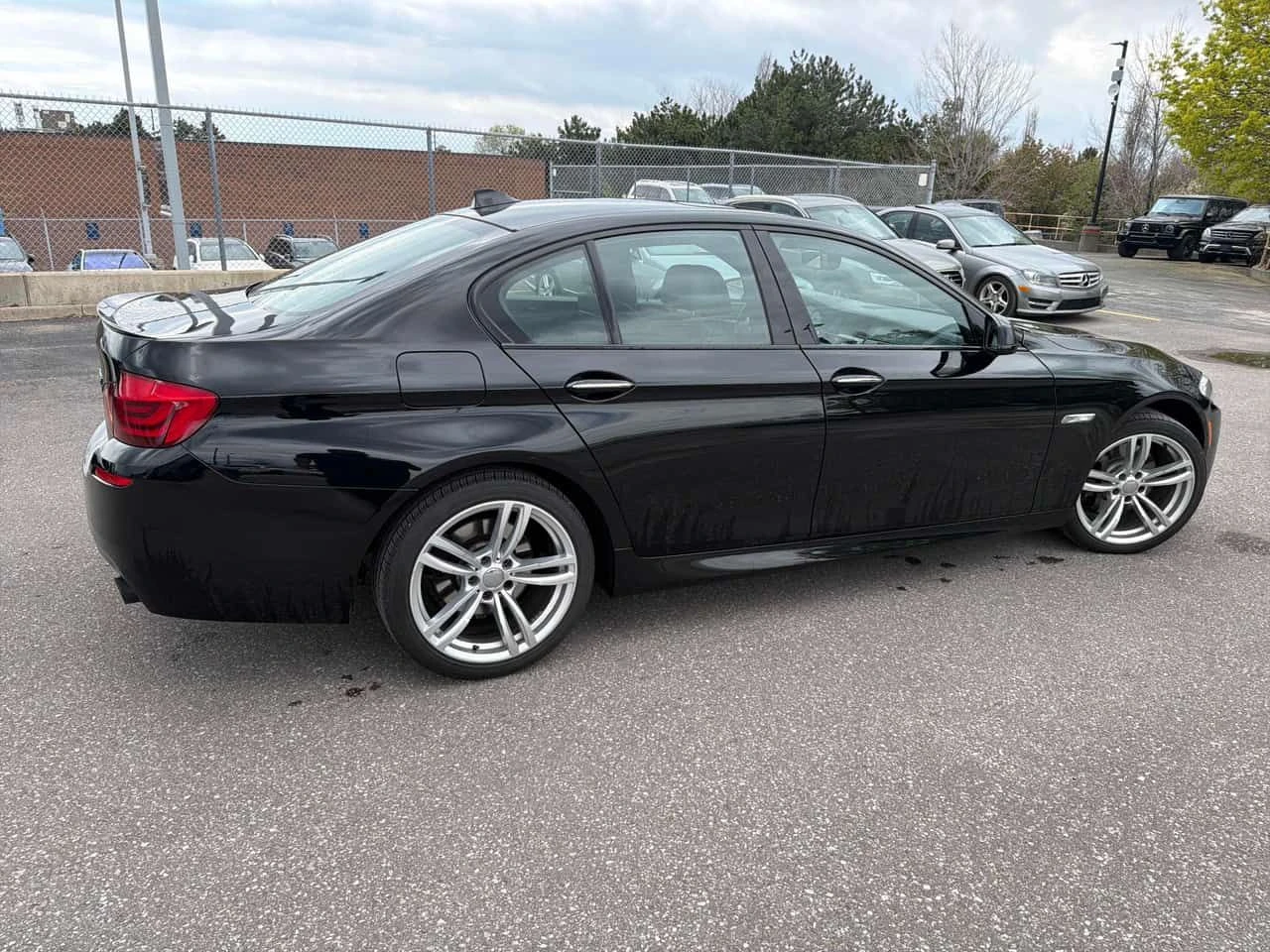 BMW 535 * 535i xDrive * CARFAX * БЕЗ ПЪРВОНАЧАЛНА ВНОСКА, снимка 3 - Автомобили и джипове - 54480258