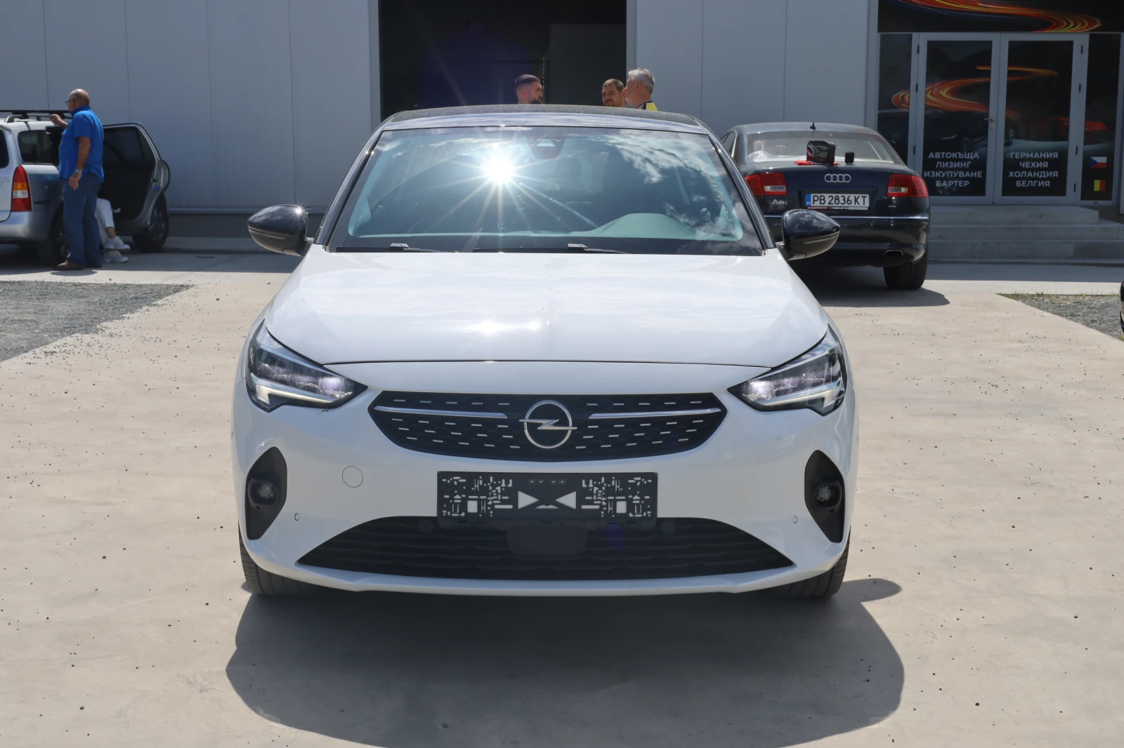 Opel Corsa 50KW* 98%Батерия* , снимка 2 - Автомобили и джипове - 54524408