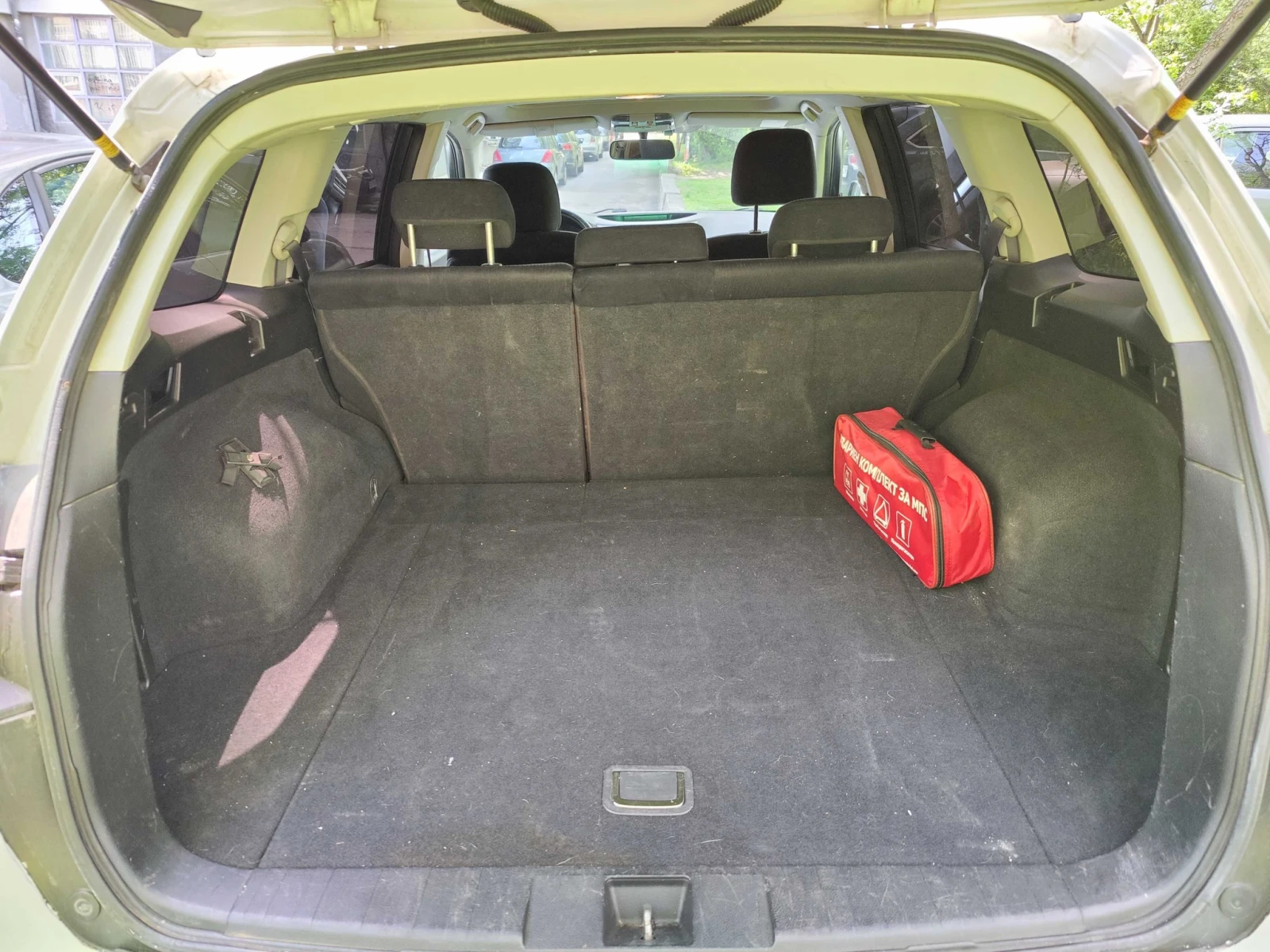 Subaru Outback, снимка 8 - Автомобили и джипове - 54615977