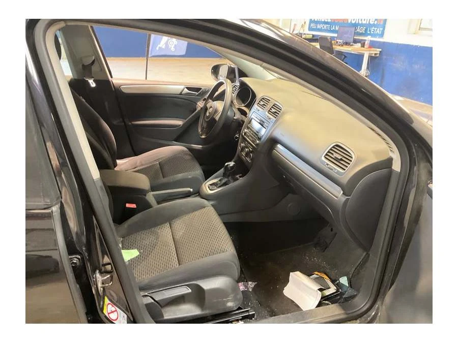 VW Golf Golf VI 1.6 TDI Trendline, снимка 3 - Автомобили и джипове - 55366814