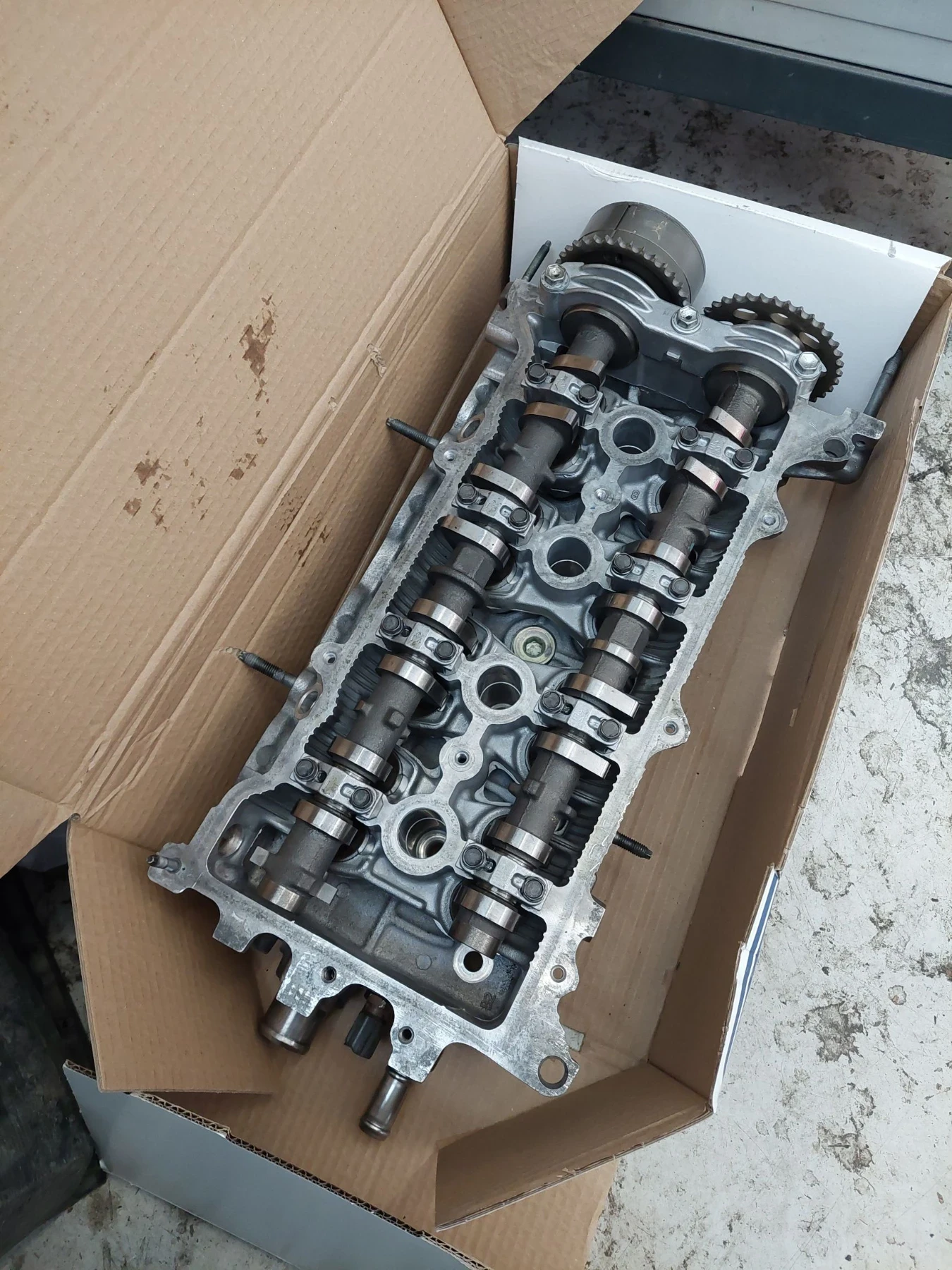Toyota Avensis СЛЕД ОСНОВЕН РЕМОНТ, снимка 4 - Автомобили и джипове - 55725670