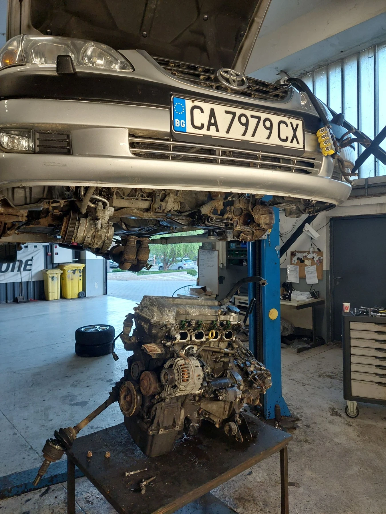 Toyota Avensis СЛЕД ОСНОВЕН РЕМОНТ, снимка 2 - Автомобили и джипове - 55725670