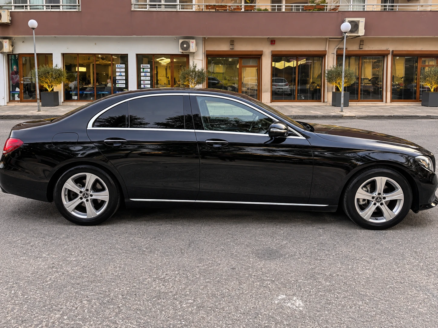 Mercedes-Benz E 220 W213 | 194 �.�. | 2018 | ������� | CarPlay | Mobile.bg � ����������� 7