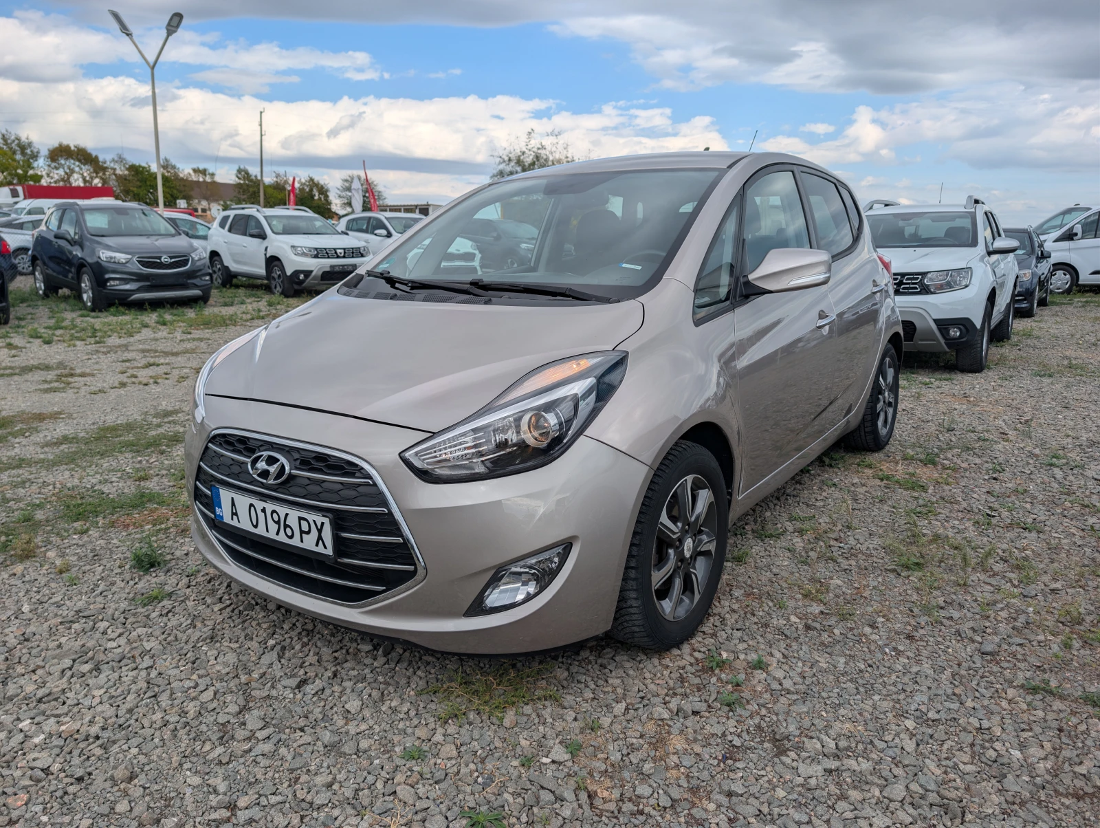 Hyundai Ix20 1.6i Automatic/Camera/Navigation/63хил.км.