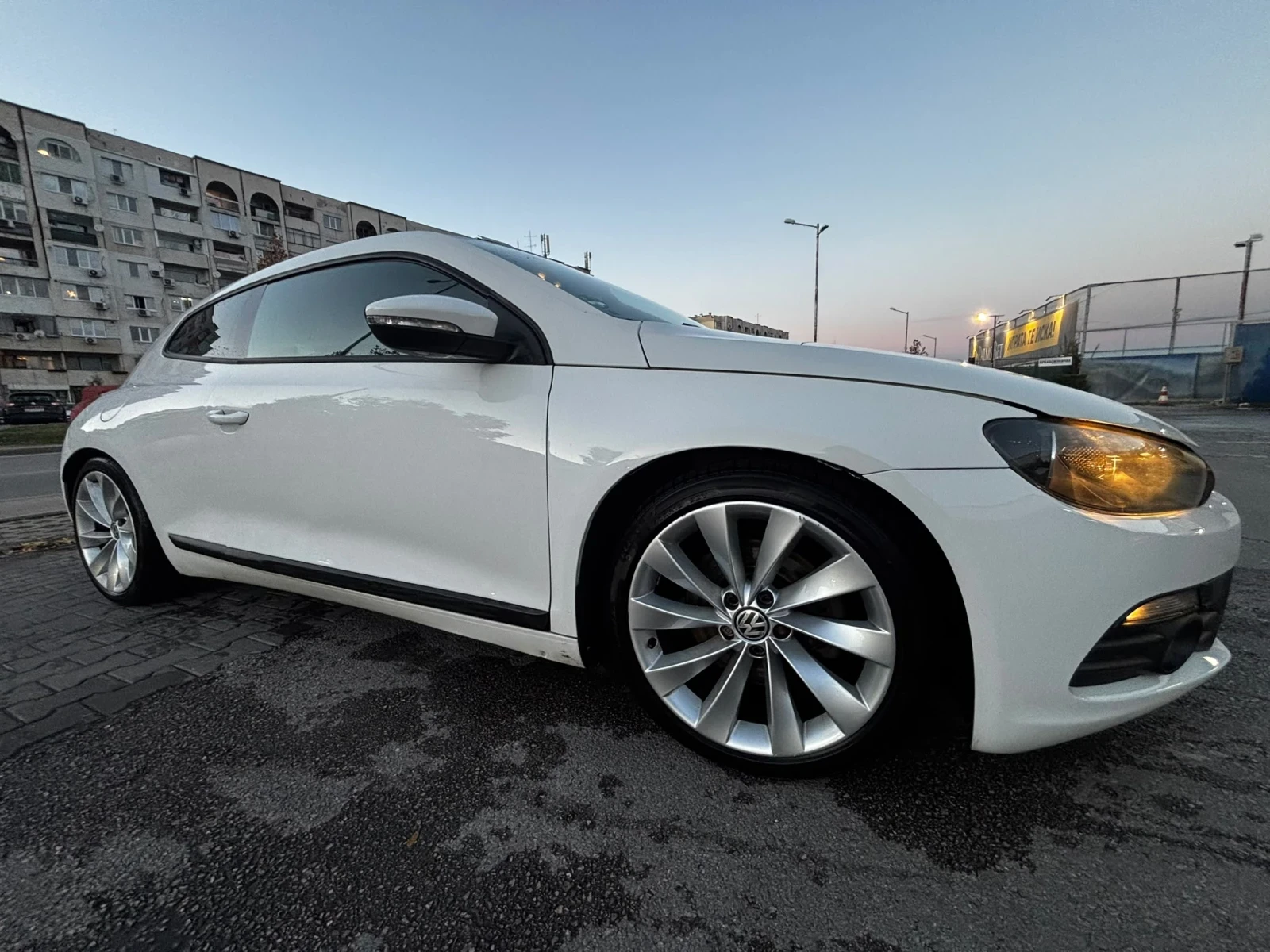 VW Scirocco, снимка 6 - Автомобили и джипове - 56647176