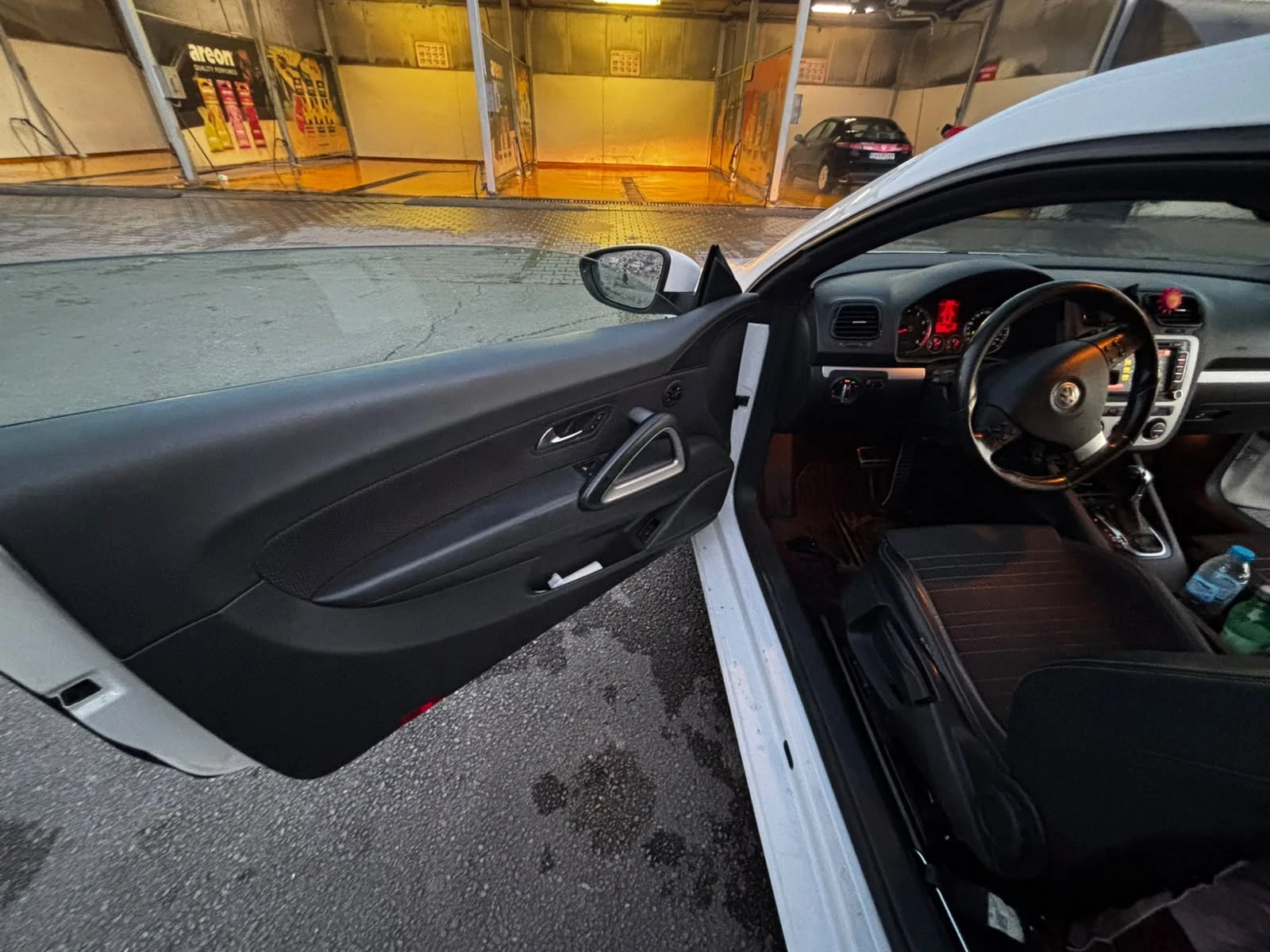 VW Scirocco, снимка 10 - Автомобили и джипове - 56647176