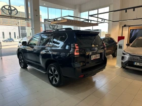 Toyota Land cruiser Black Edition, снимка 3