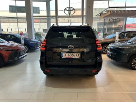 Toyota Land cruiser Black Edition - 46000 € / 89968.18 лв. - 17600108 4