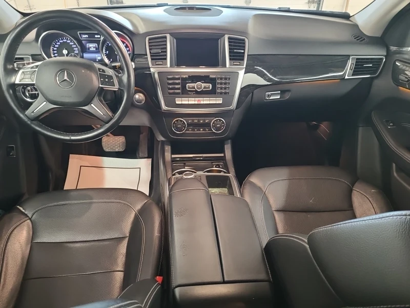 Mercedes-Benz ML 350 Diesel* Amg* Harman Kardon, снимка 6 - Автомобили и джипове - 52724395