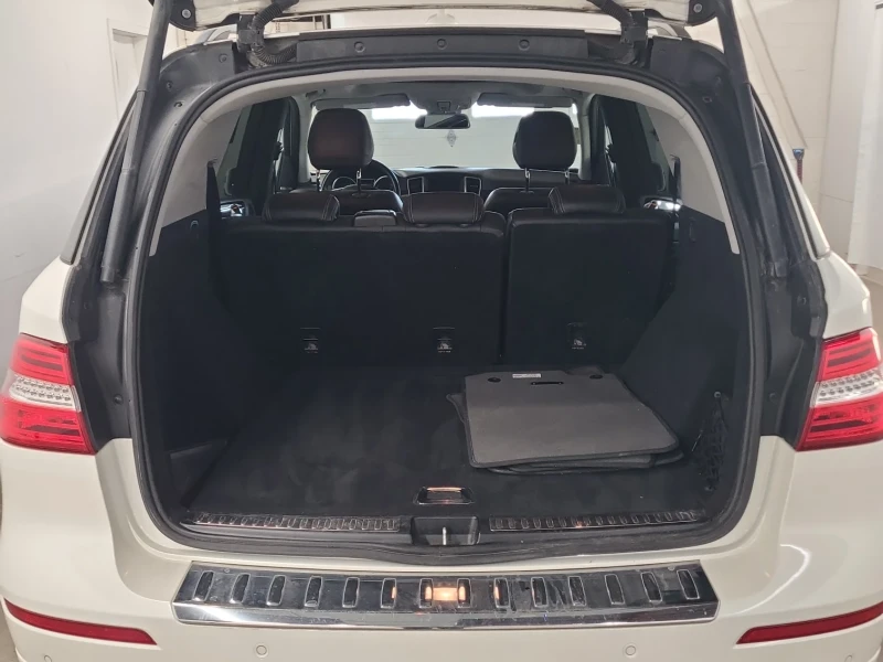 Mercedes-Benz ML 350 Diesel* Amg* Harman Kardon, снимка 5 - Автомобили и джипове - 52724395