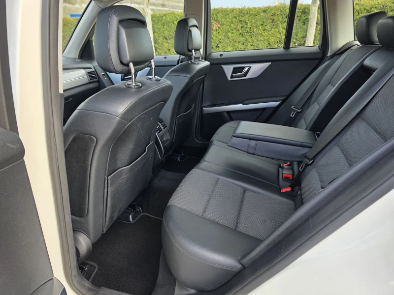 Mercedes-Benz GLK 3, 0CDI-231kc 4MATIC, снимка 11 - Автомобили и джипове - 52937570