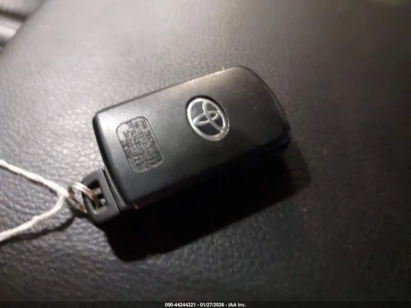 Toyota Tacoma TRD OFF ROAD * CARFAX* , снимка 11 - Автомобили и джипове - 53412484