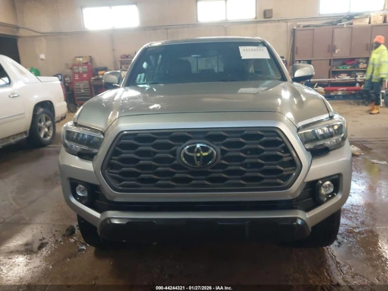 Toyota Tacoma TRD OFF ROAD * CARFAX* , снимка 12 - Автомобили и джипове - 53412484