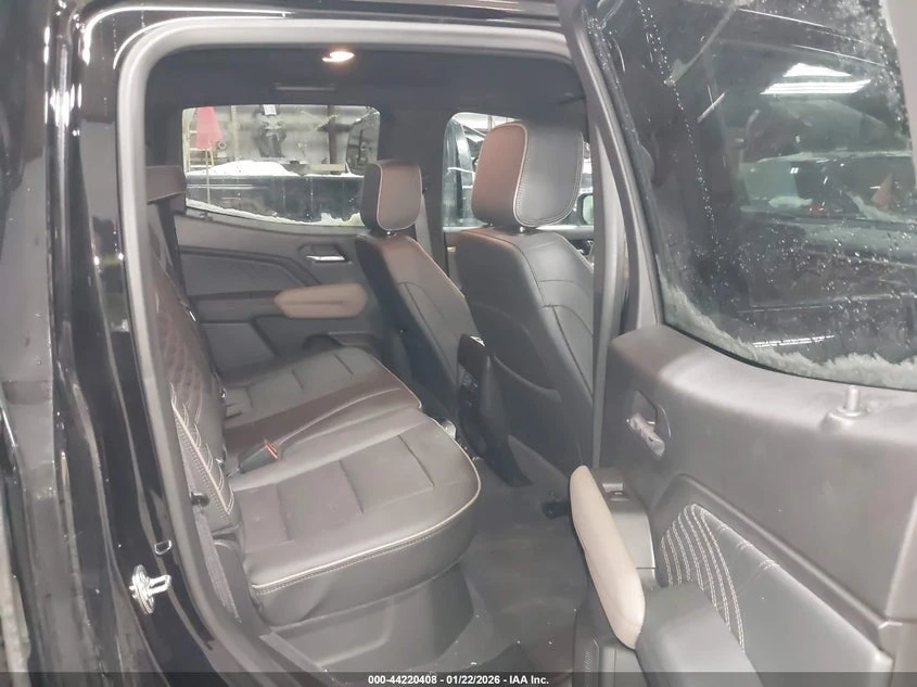 Gmc Canyon 2.7l 4Wd Denali, снимка 8 - Автомобили и джипове - 53808123