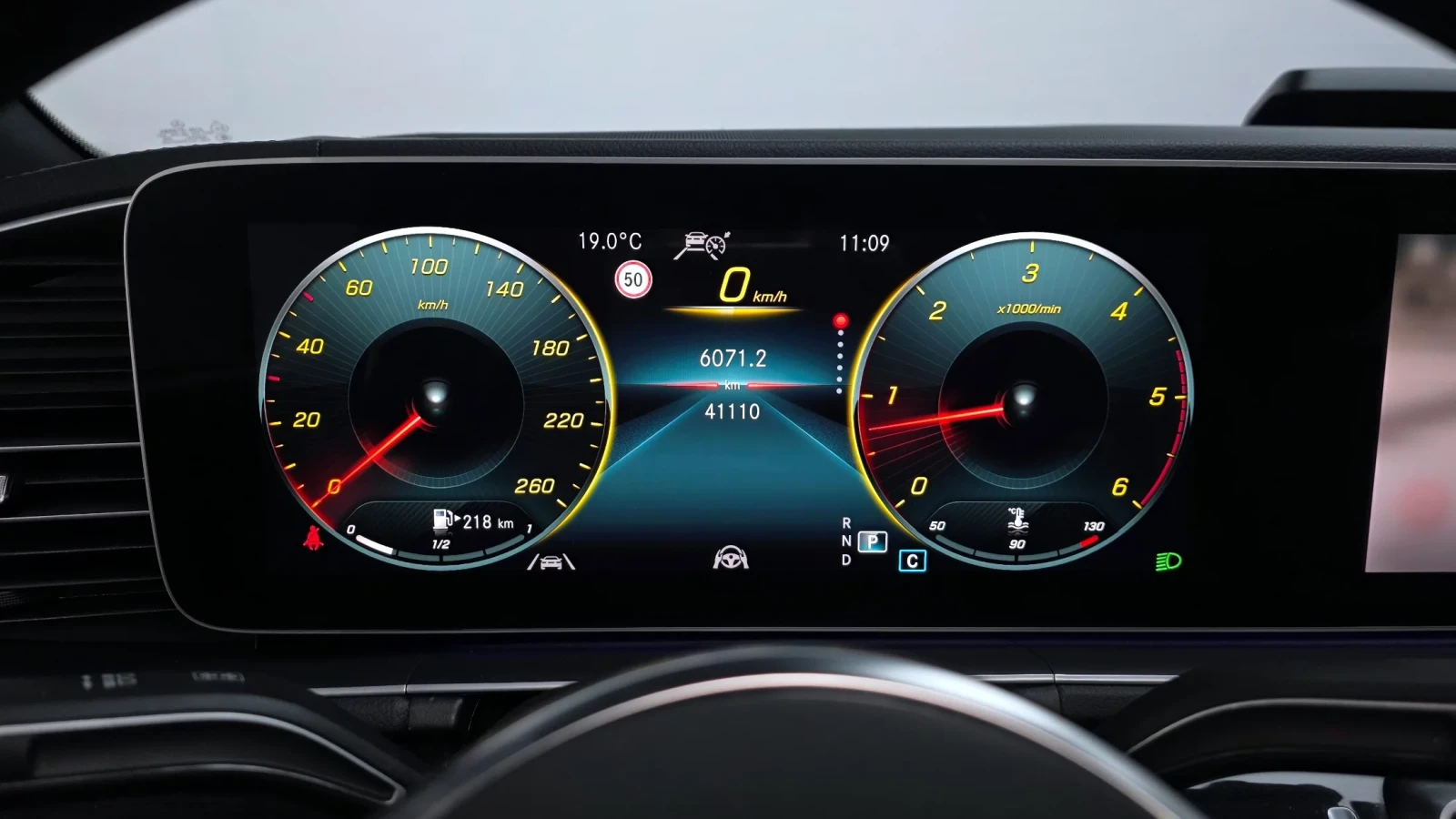 Mercedes-Benz GLE  COUPE 400d 4MATIC, снимка 15 - Автомобили и джипове - 54237923