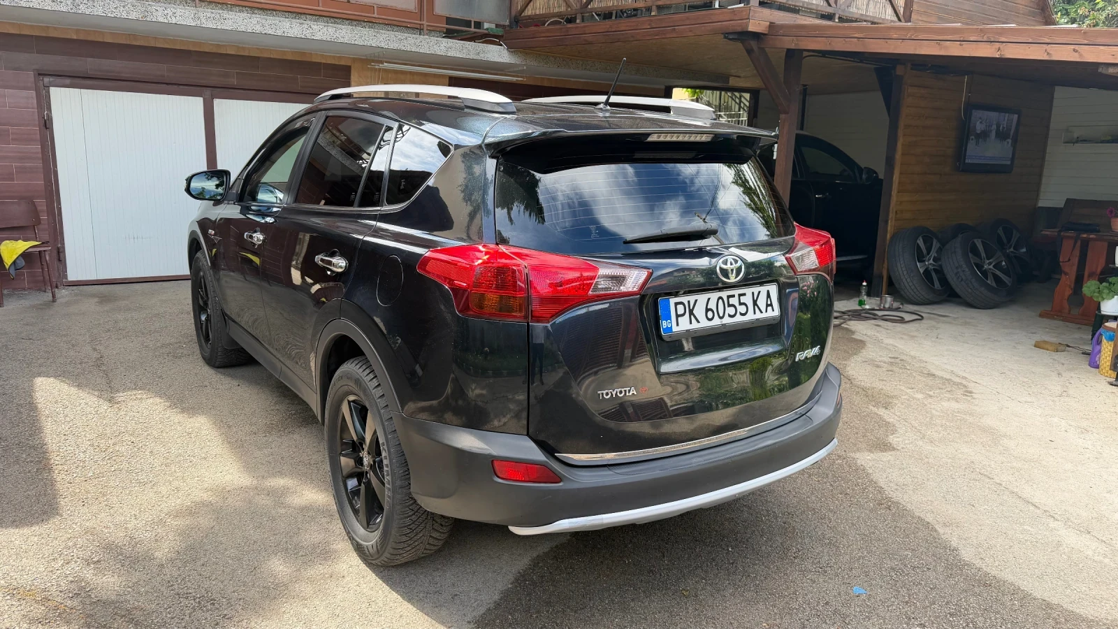Toyota Rav4 2.0 дизел, снимка 3 - Автомобили и джипове - 54476510