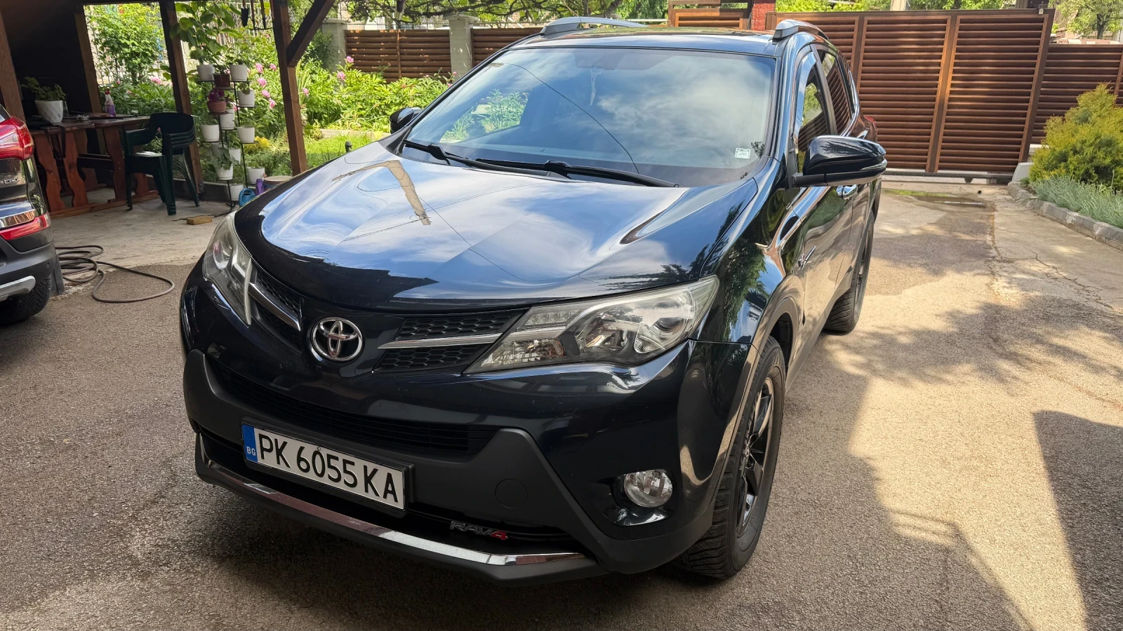Toyota Rav4 2.0 дизел, снимка 2 - Автомобили и джипове - 54476510