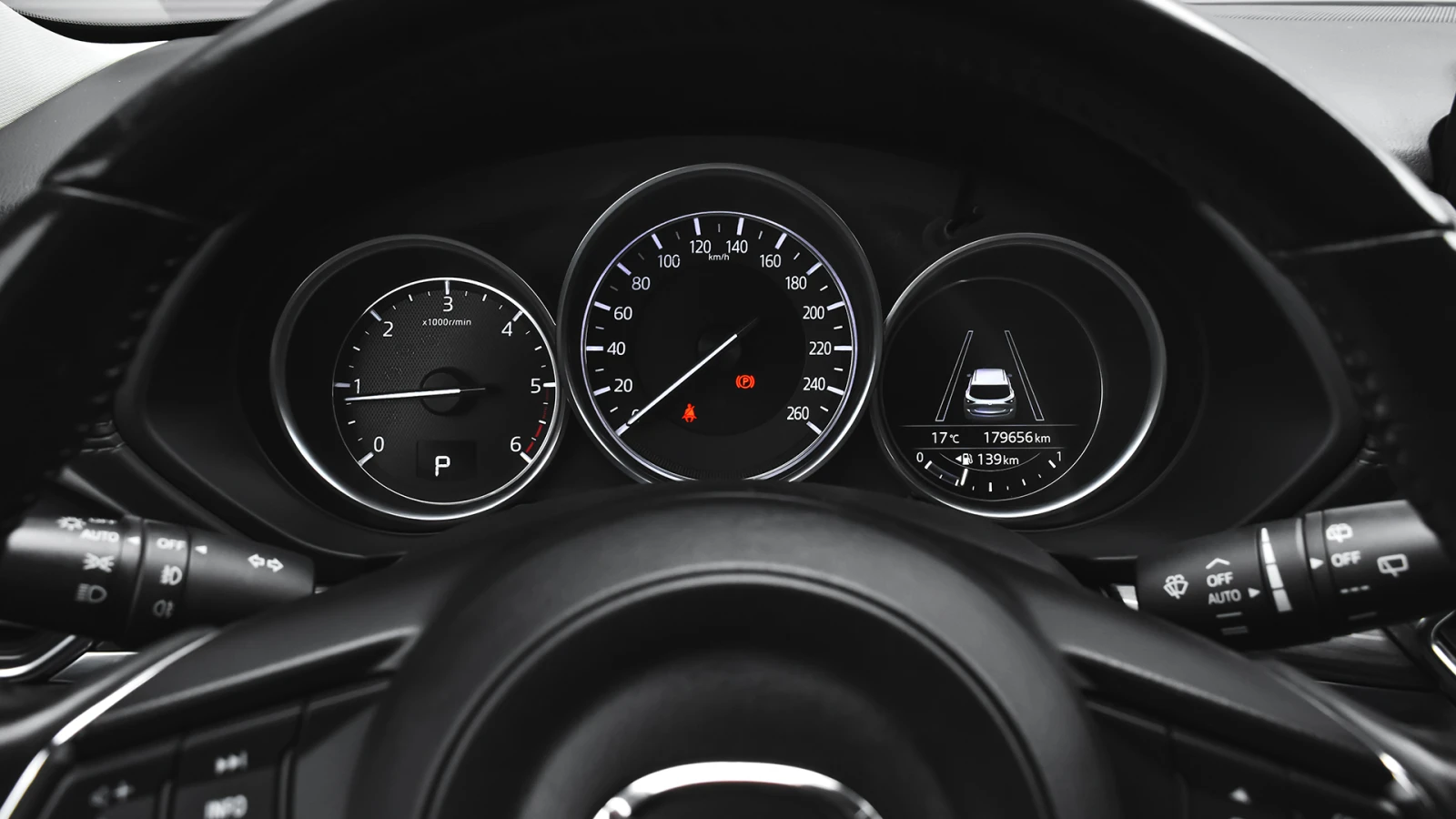 Mazda CX-5 ULTIMATE 2.2 SKYACTIV-D 4x4 Automatic, снимка 13 - Автомобили и джипове - 54596529