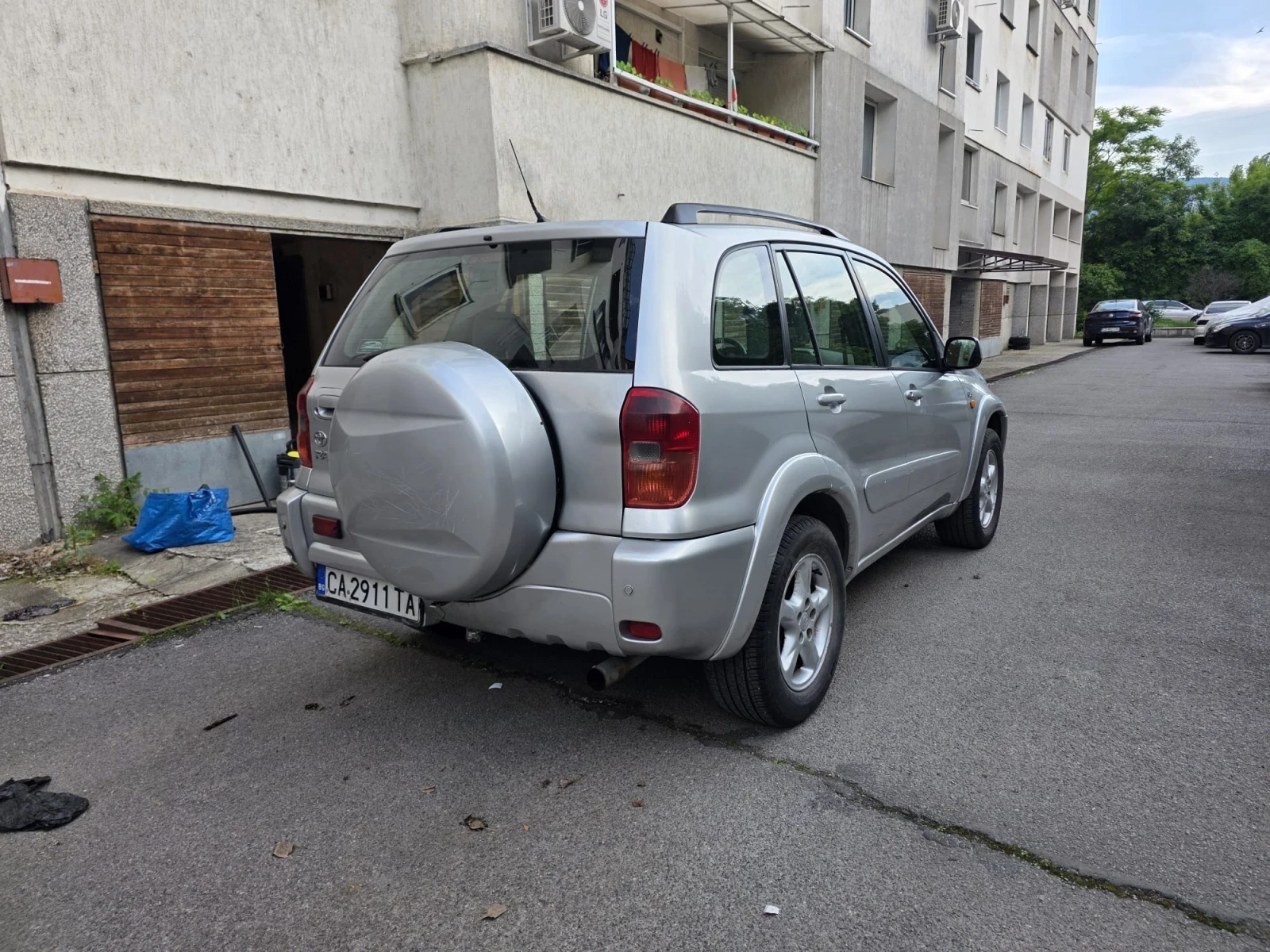 Toyota Rav4 D4D, снимка 5 - Автомобили и джипове - 55238473