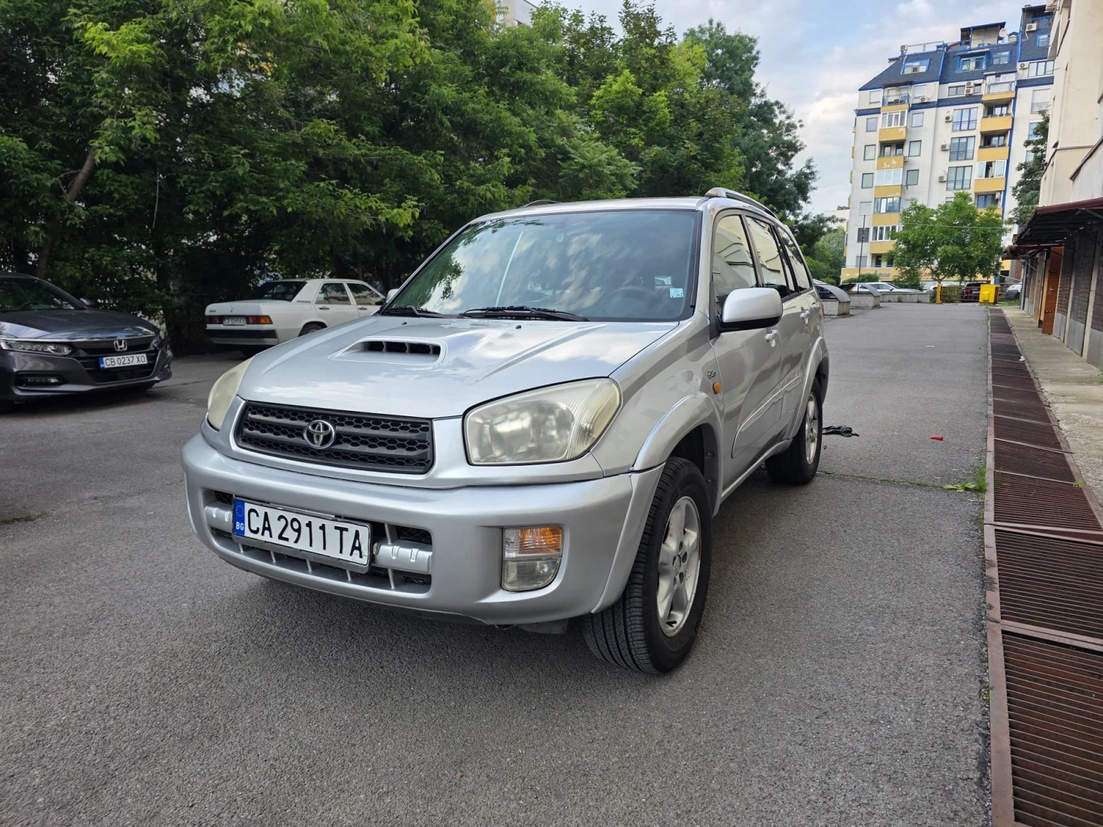 Toyota Rav4 D4D, снимка 3 - Автомобили и джипове - 55238473