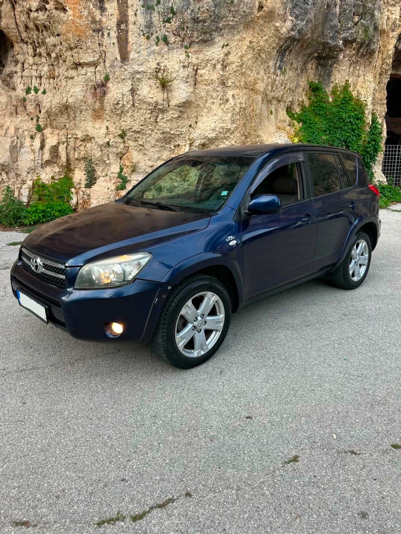 Toyota Rav4 D-CAT 177 ����  | Mobile.bg � ����������� 8