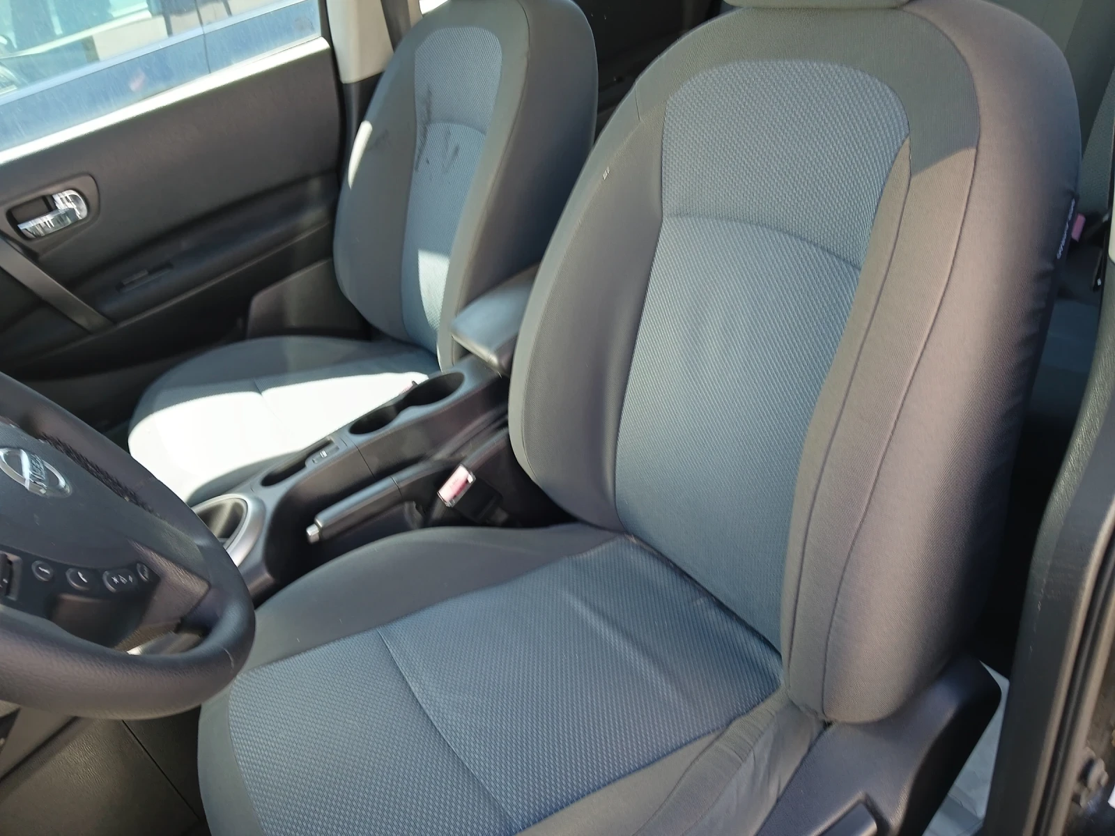 Nissan Qashqai 1.6 газ, снимка 6 - Автомобили и джипове - 55680208