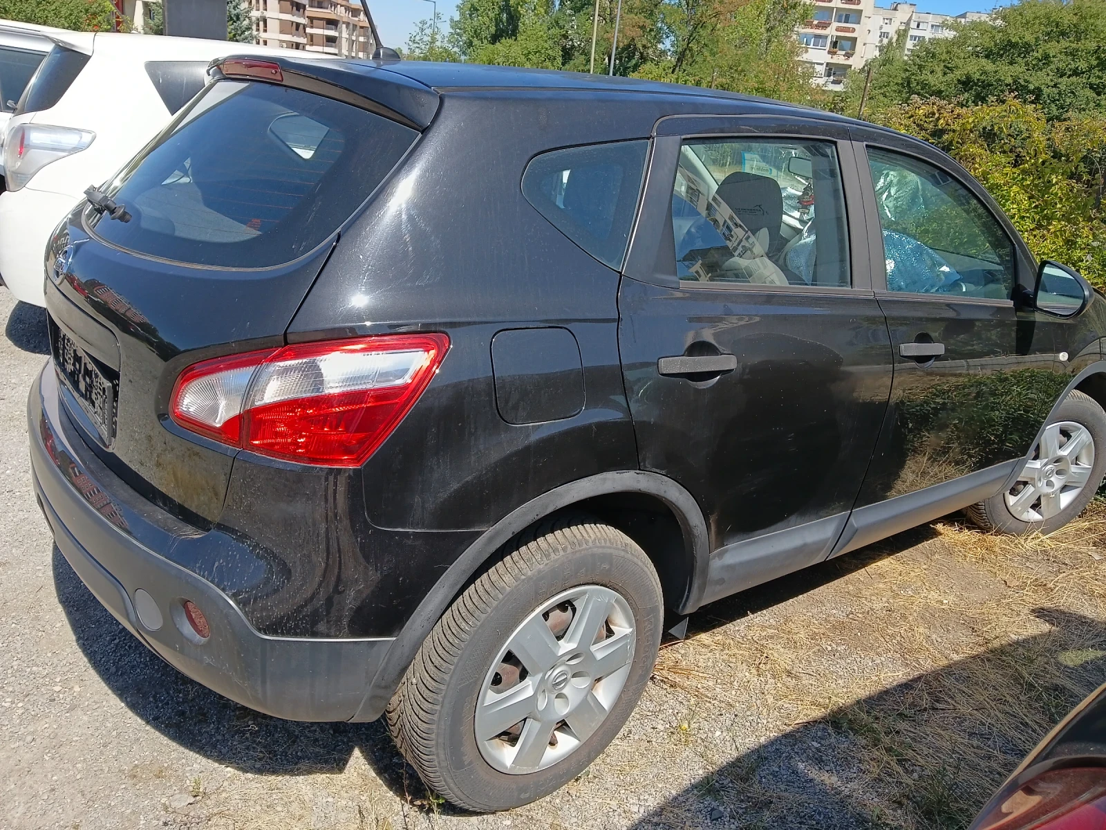 Nissan Qashqai 1.6 газ, снимка 5 - Автомобили и джипове - 55680208