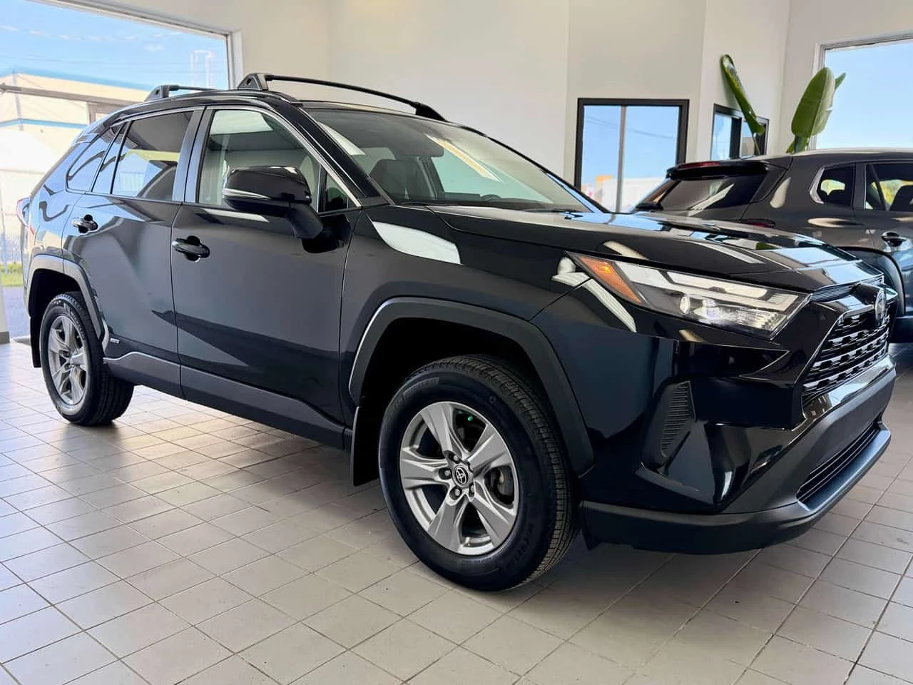 Toyota Rav4 * Hybrid XLE AWD * CARFAX * ����� �� ����������� | Mobile.bg � ����������� 3