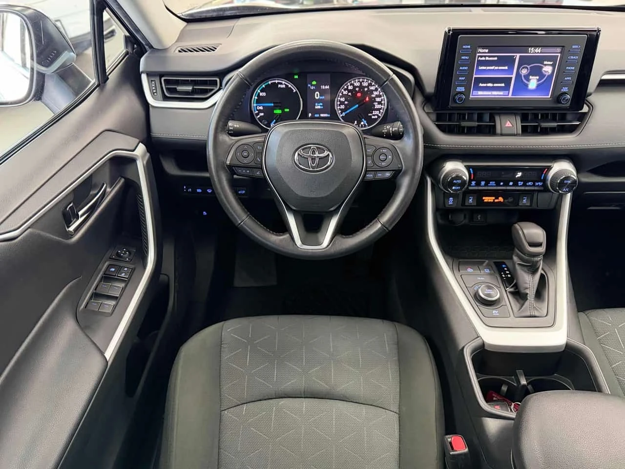 Toyota Rav4 * Hybrid XLE AWD * CARFAX * ����� �� ����������� | Mobile.bg � ����������� 8
