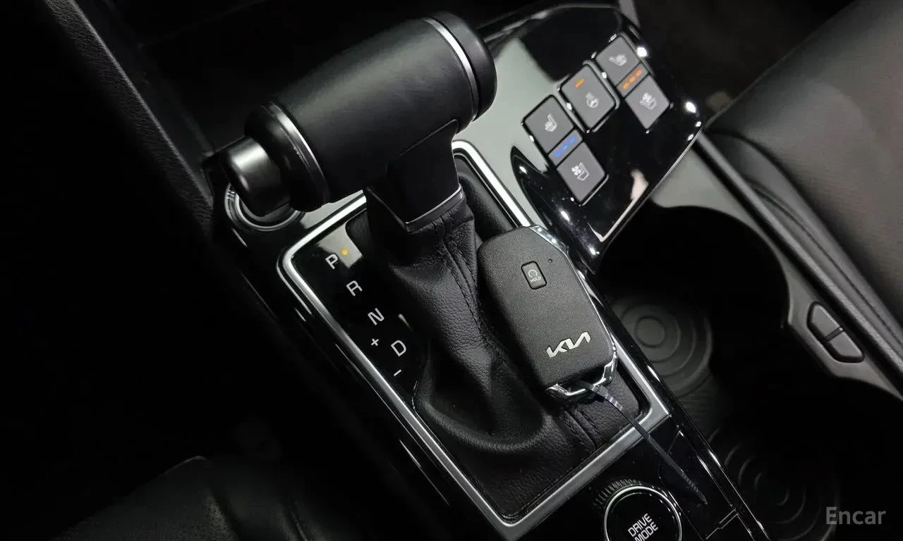 Kia Sportage, снимка 11 - Автомобили и джипове - 56739974
