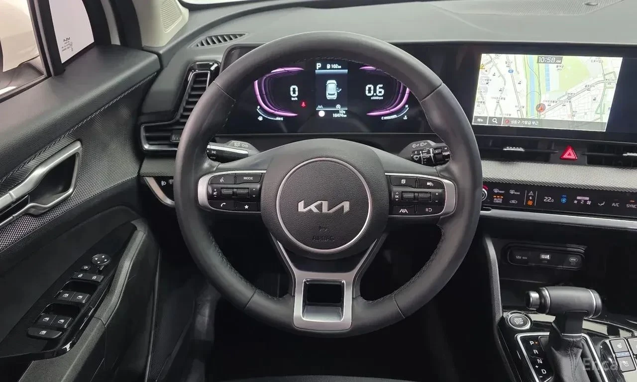 Kia Sportage, снимка 8 - Автомобили и джипове - 56739974