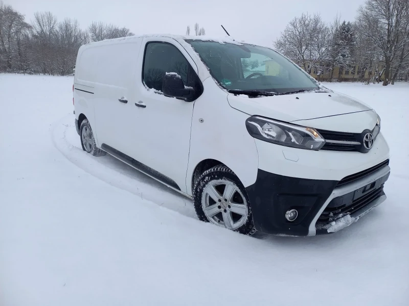 Toyota Proace, снимка 2 - Бусове и автобуси - 49185712