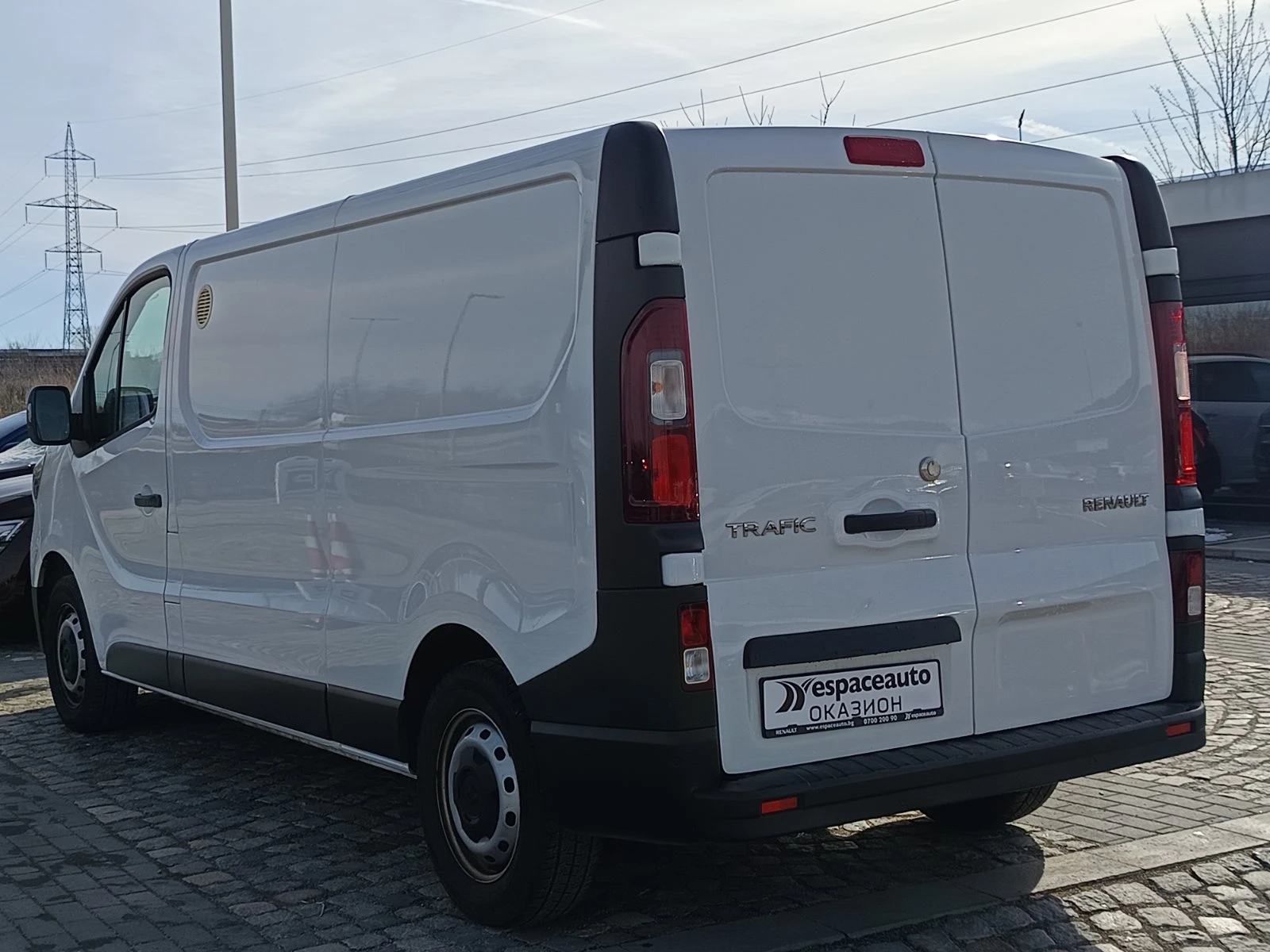 Renault Trafic 2.0dCi L2H1, снимка 6 - Бусове и автобуси - 53539248