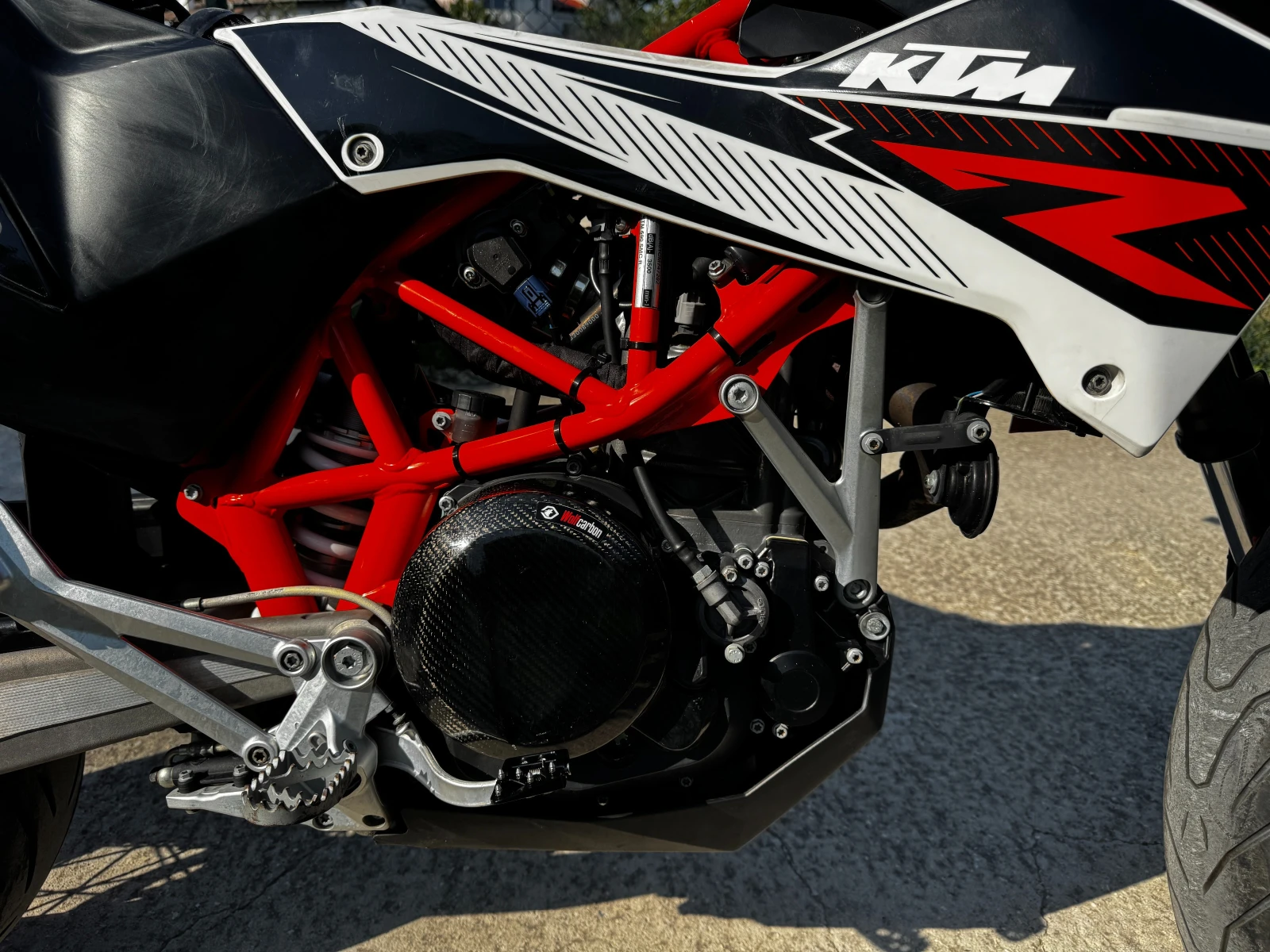 Ktm 690 SMC-R - изображение 10