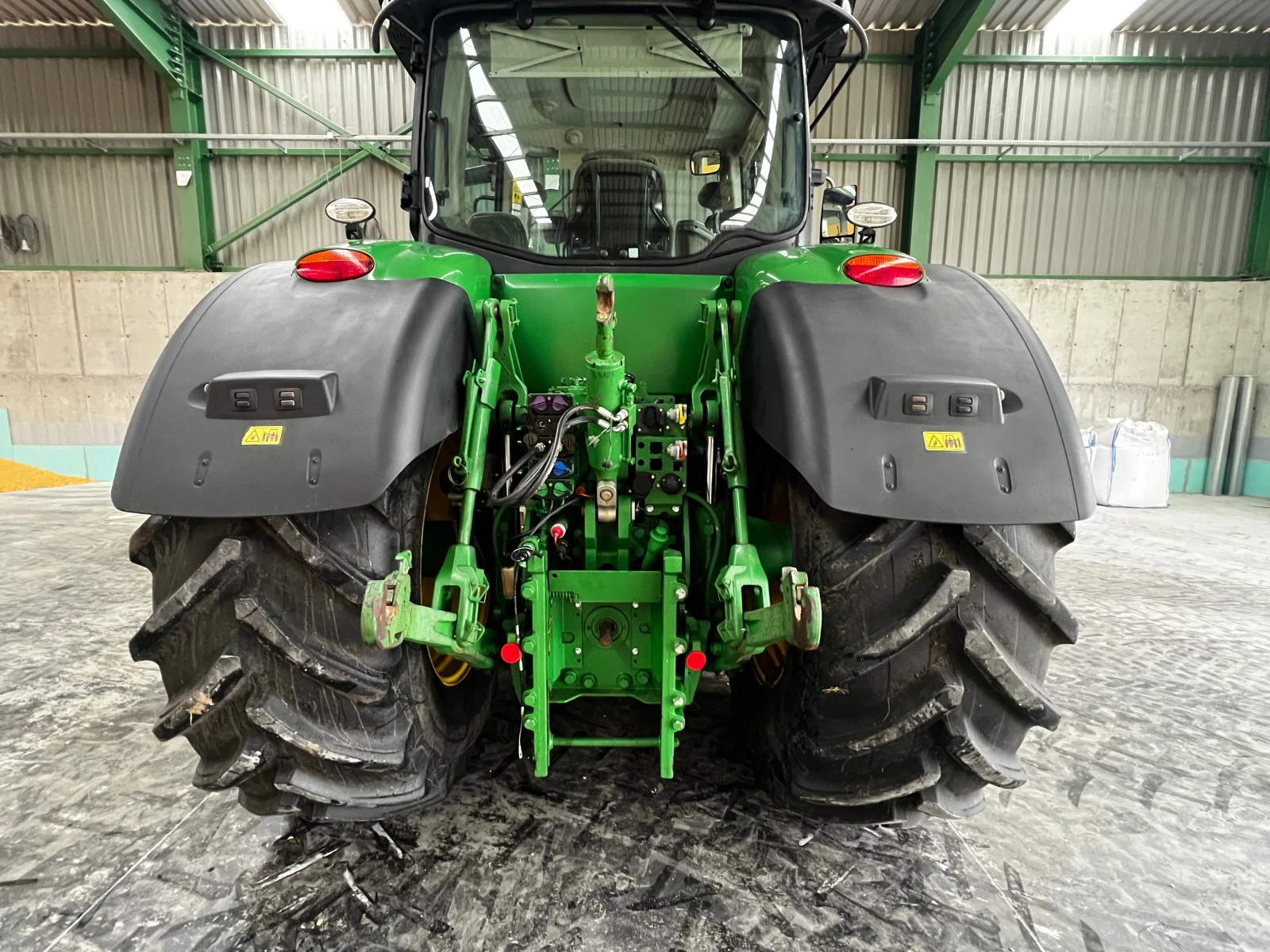 Трактор John Deere 7310R - изображение 6