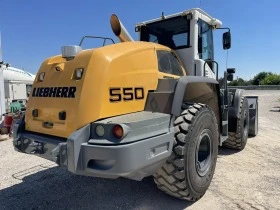 Челен товарач Liebherr L550, снимка 15