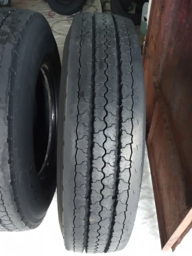 Гуми, снимка 3